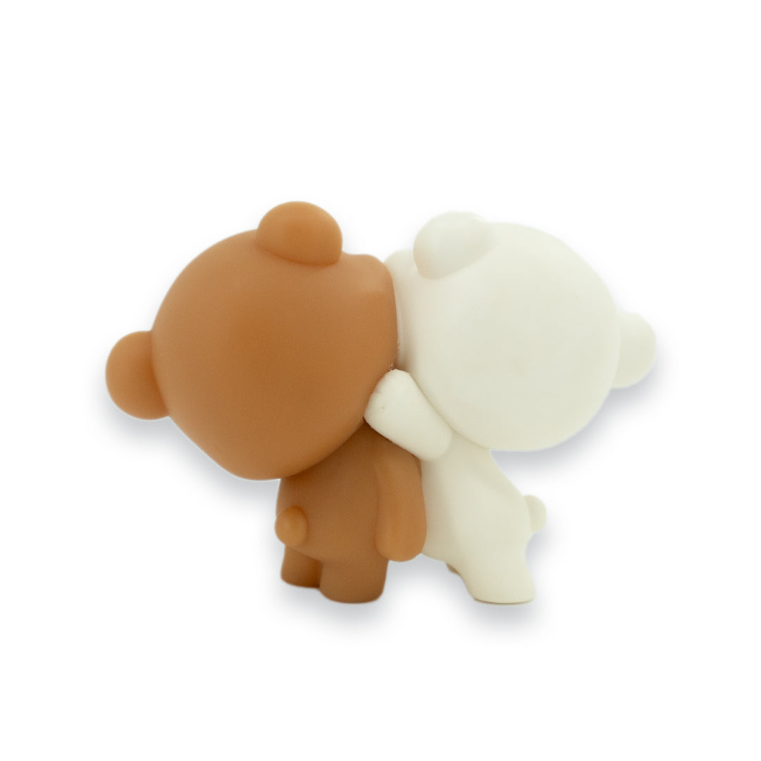 ミルクアンドモカベアーフィギュア ミルモカ Milk Mocha Hugging Figurine – Milkmochabear